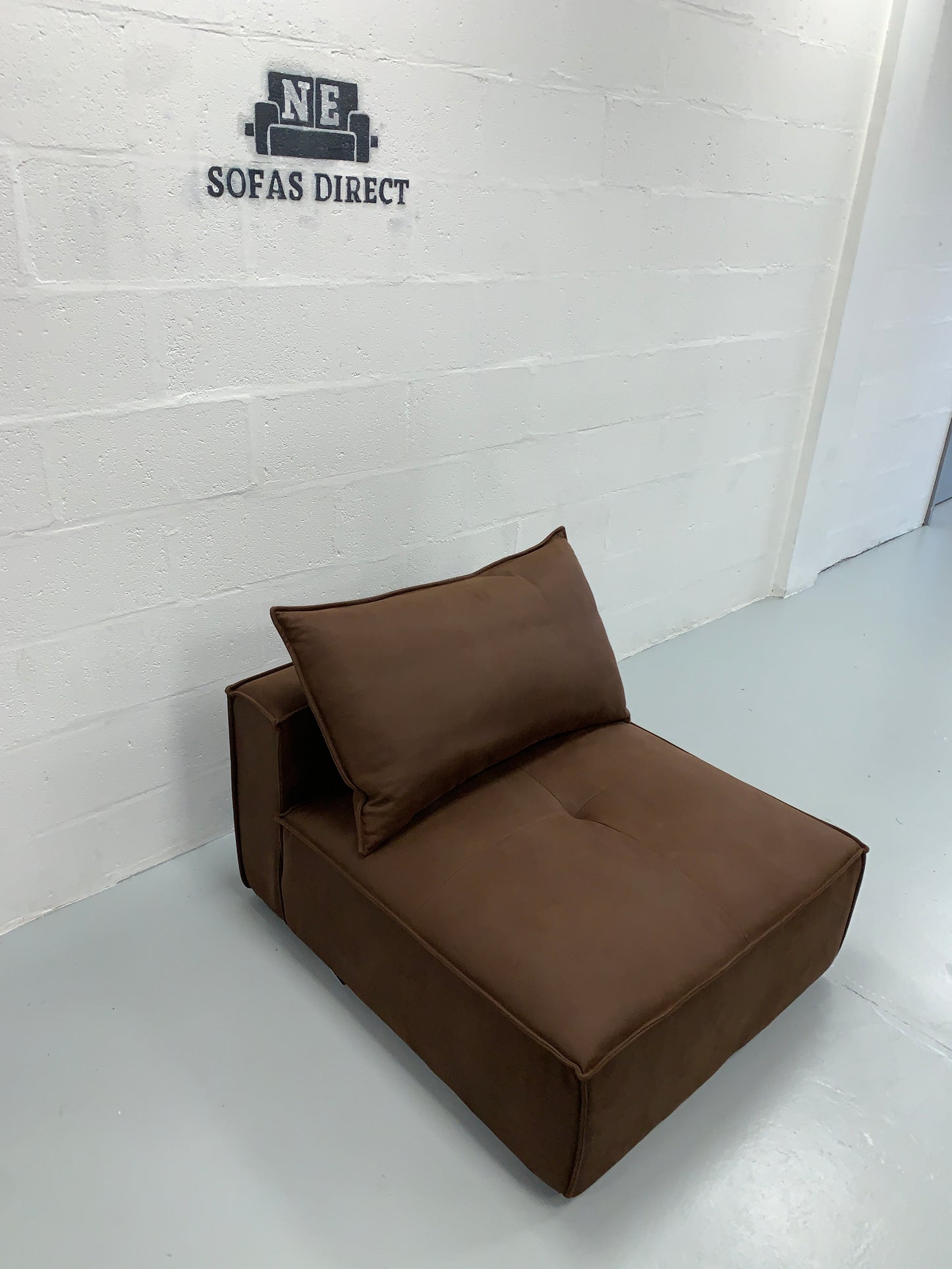 Cartwright Weekend Chair - Brown - Sofology