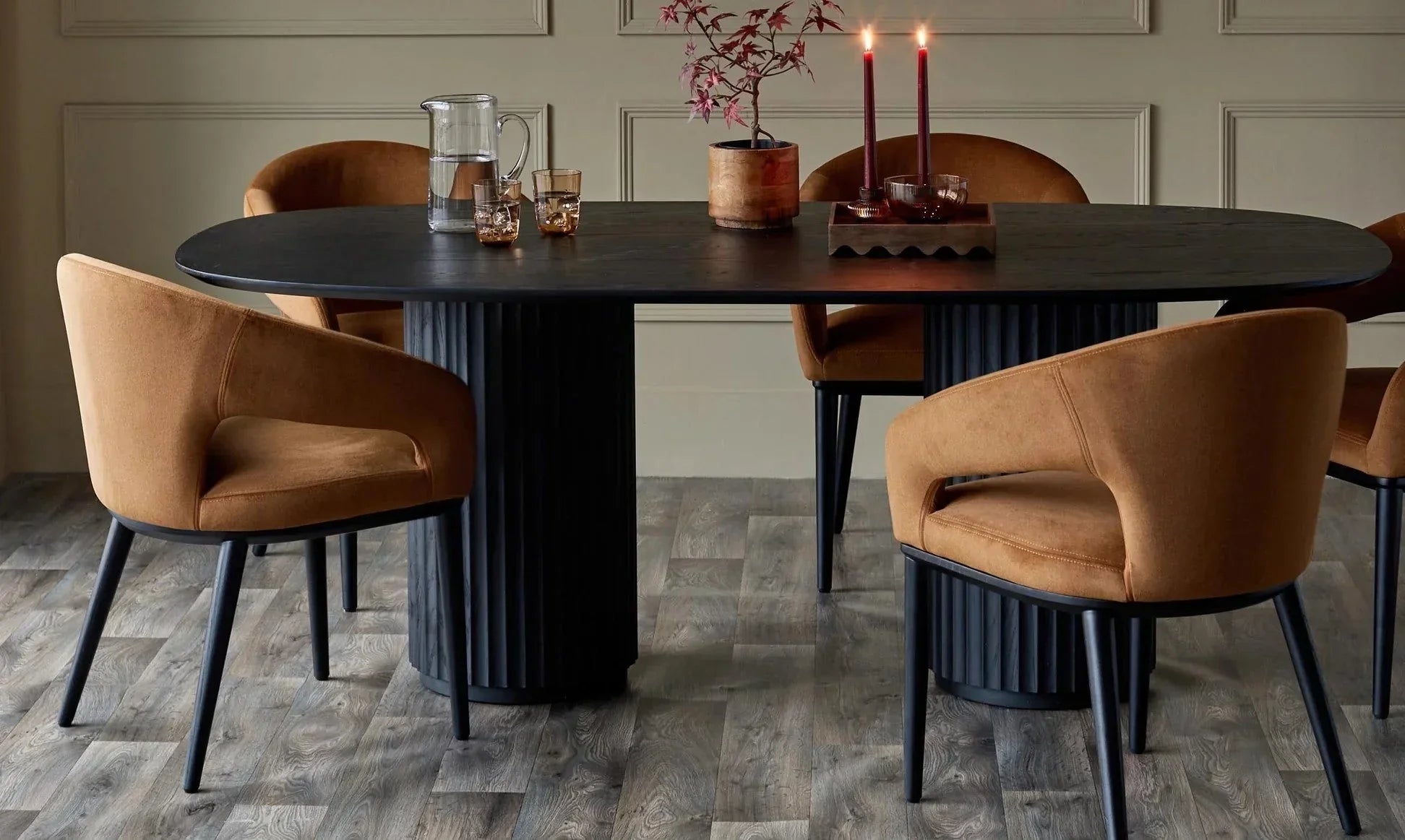 how to choose a dining table