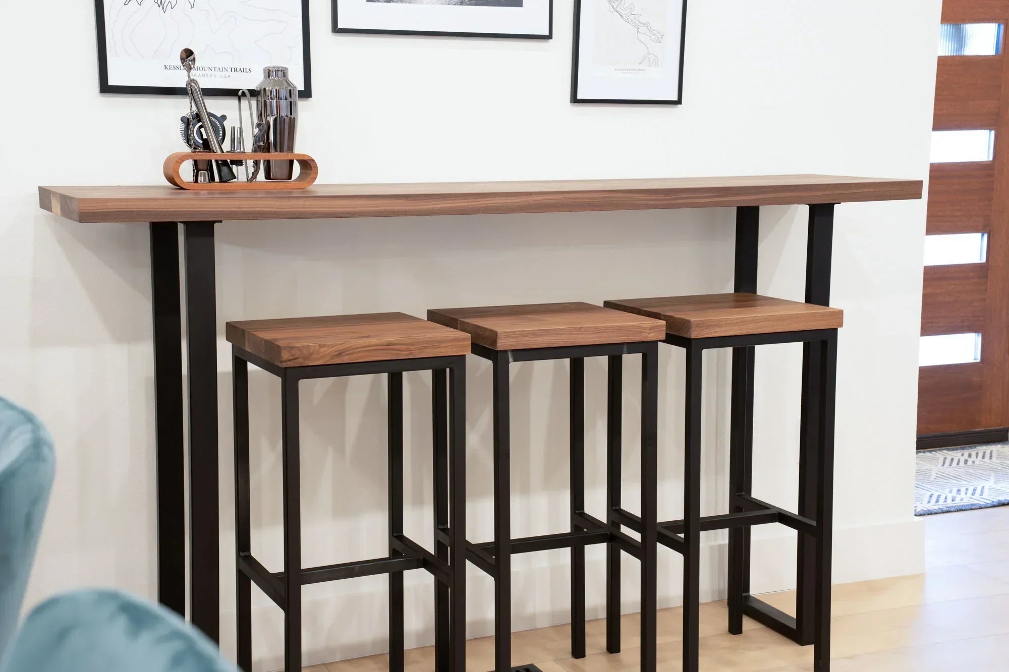 table bar table