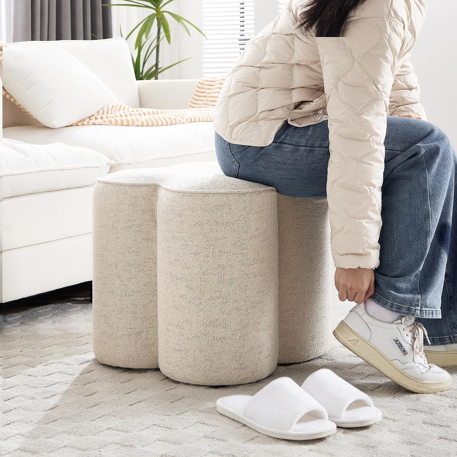 Petal Ottoman Foot Stool, Flower-Shaped Pouffe Footstool, Beige | Linen Upholstered Vanity Stool, Wood Frame, 125Kg Capacity, No Assembly, Foot Rest for Sofa Living Room Bedroom