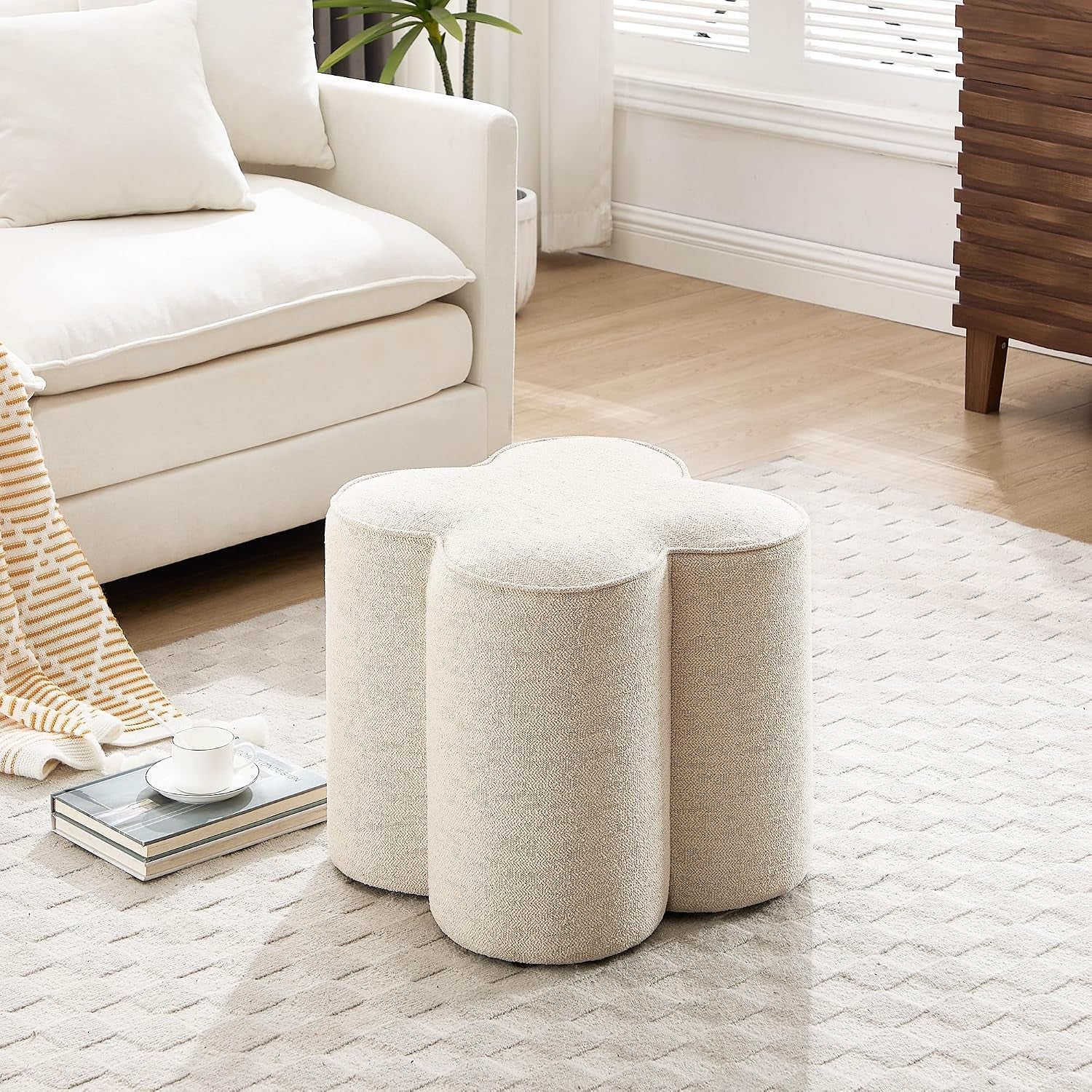 Petal Ottoman Foot Stool, Flower-Shaped Pouffe Footstool, Beige | Linen Upholstered Vanity Stool, Wood Frame, 125Kg Capacity, No Assembly, Foot Rest for Sofa Living Room Bedroom