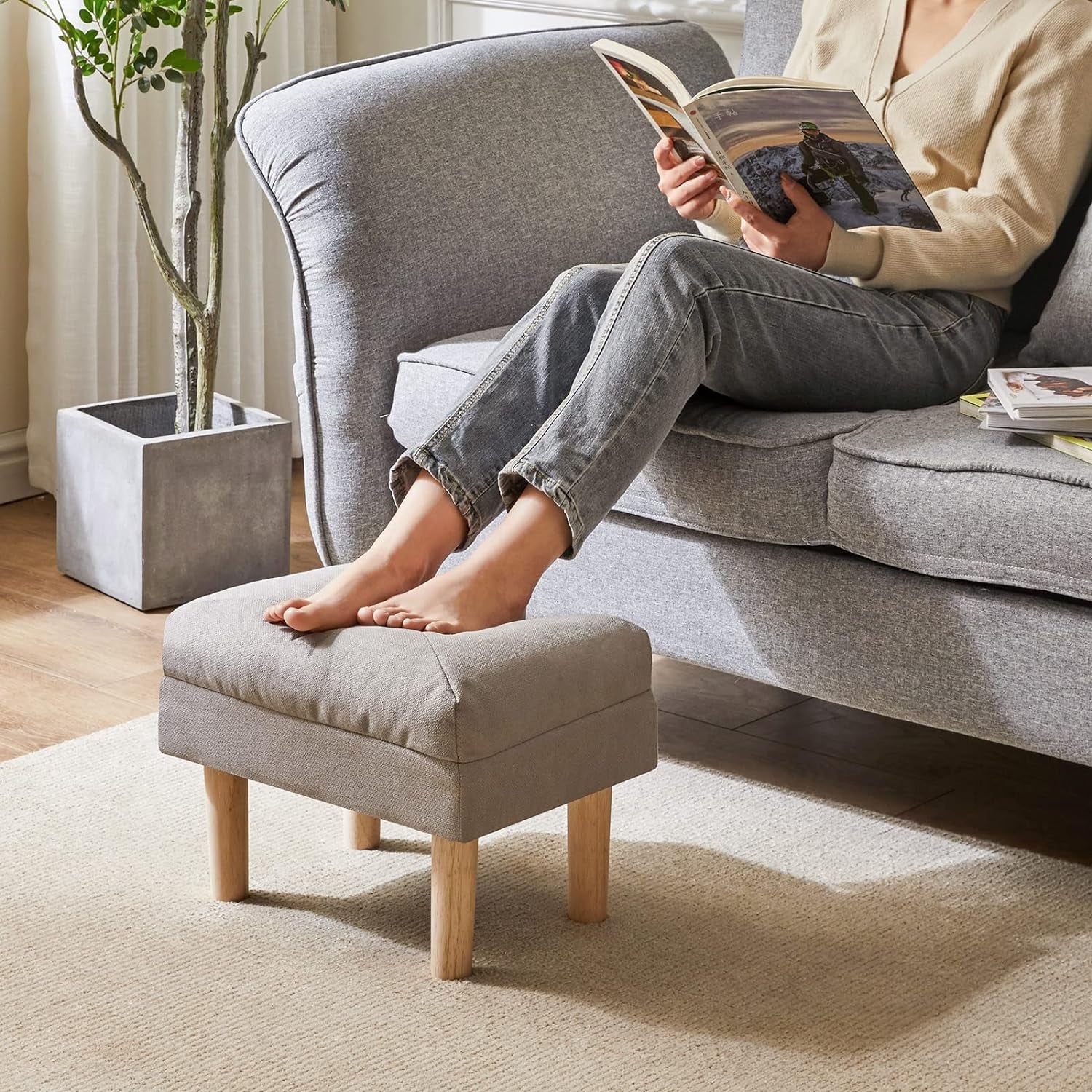 Foot Stool, Ottoman Small, Chair with Sponge Padded Seat, Footrest, Shoes Changing Wooden Stool for Living Room, Bedroom, Entryway, 40×29×32CM, Grey HBD023G