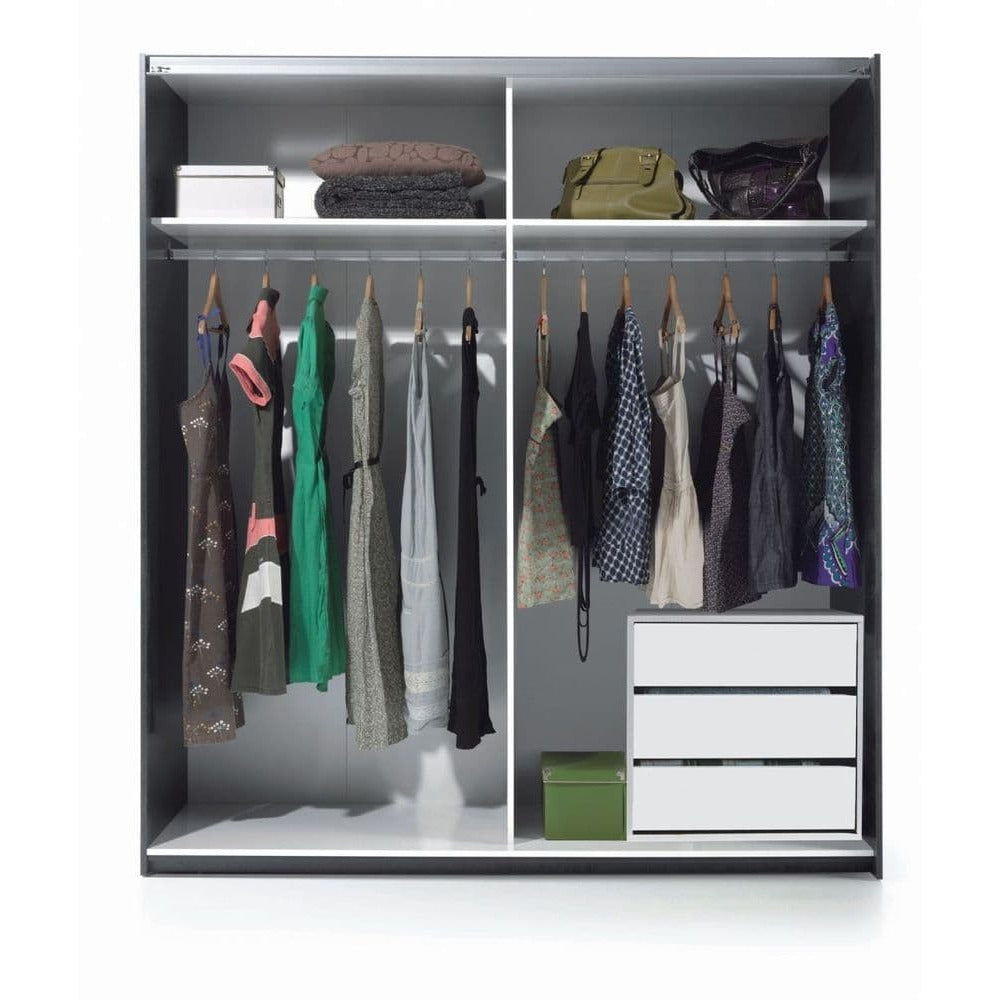 quad wardrobe